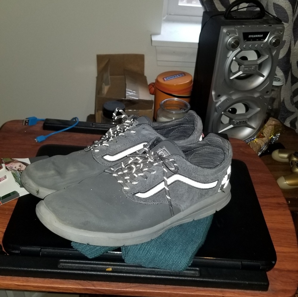 Van's shoes 10.5
